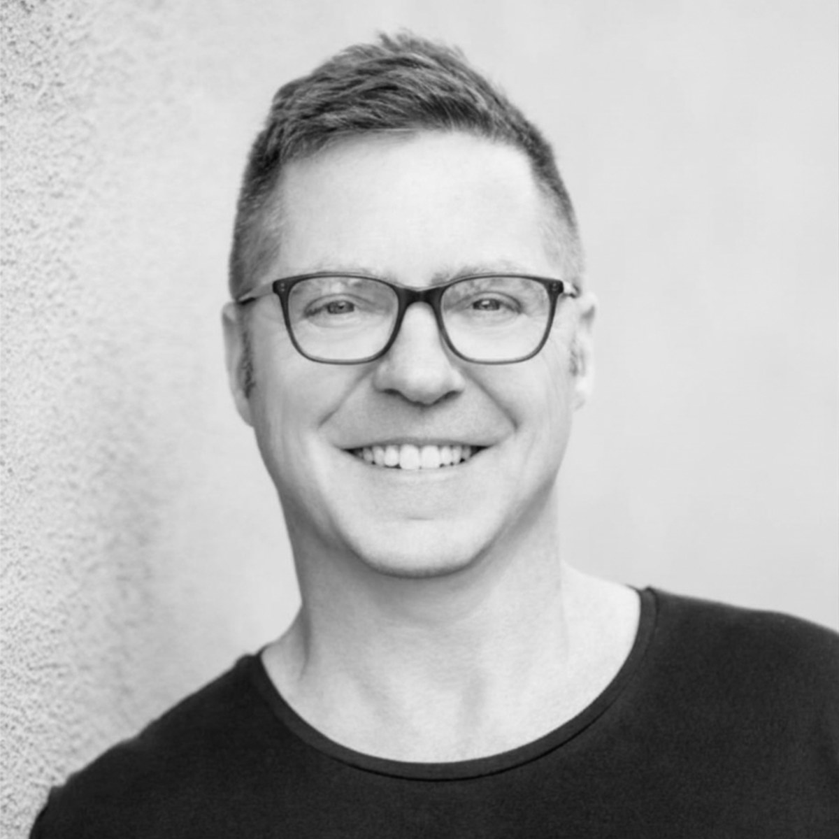 The Wellness Agency 创始人兼首席执行官 Jay Faires
